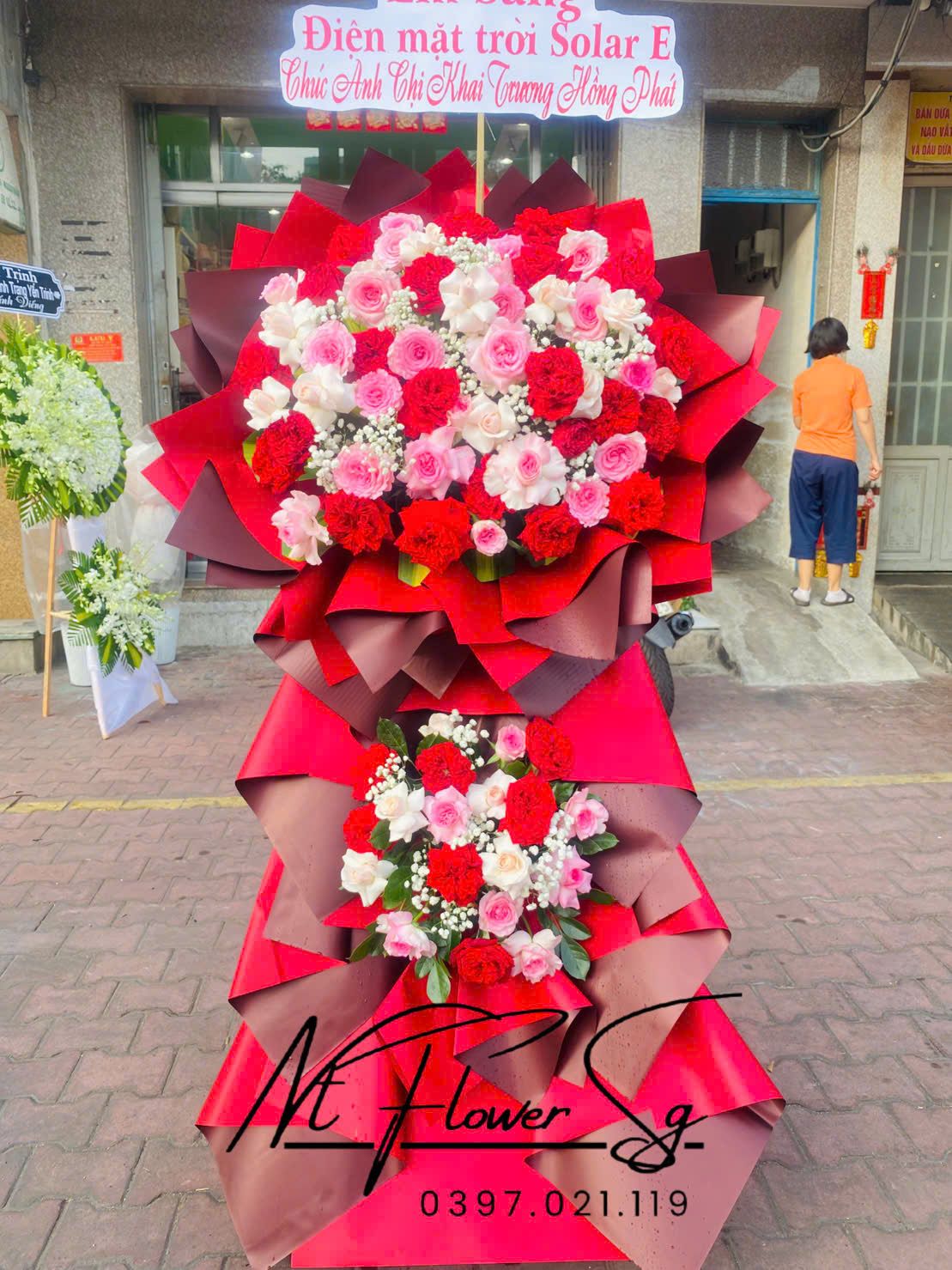 Kệ hoa khai trương 020