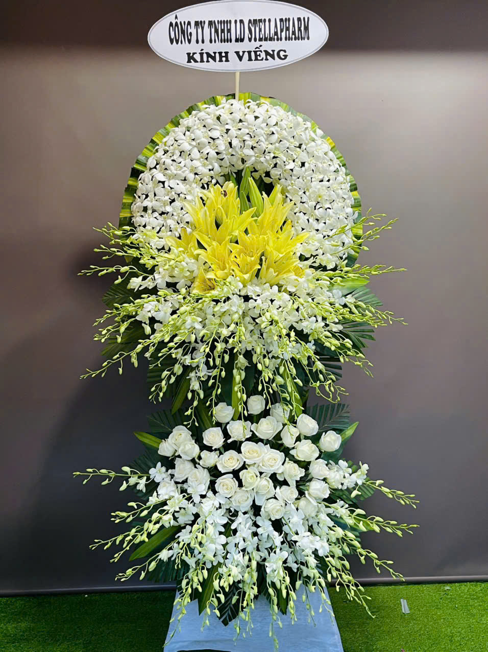 Hoa viếng đám tang 054