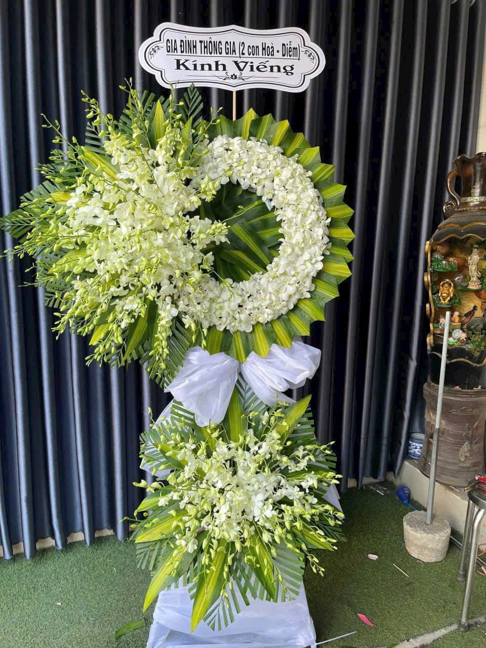 Hoa viếng đám tang 057