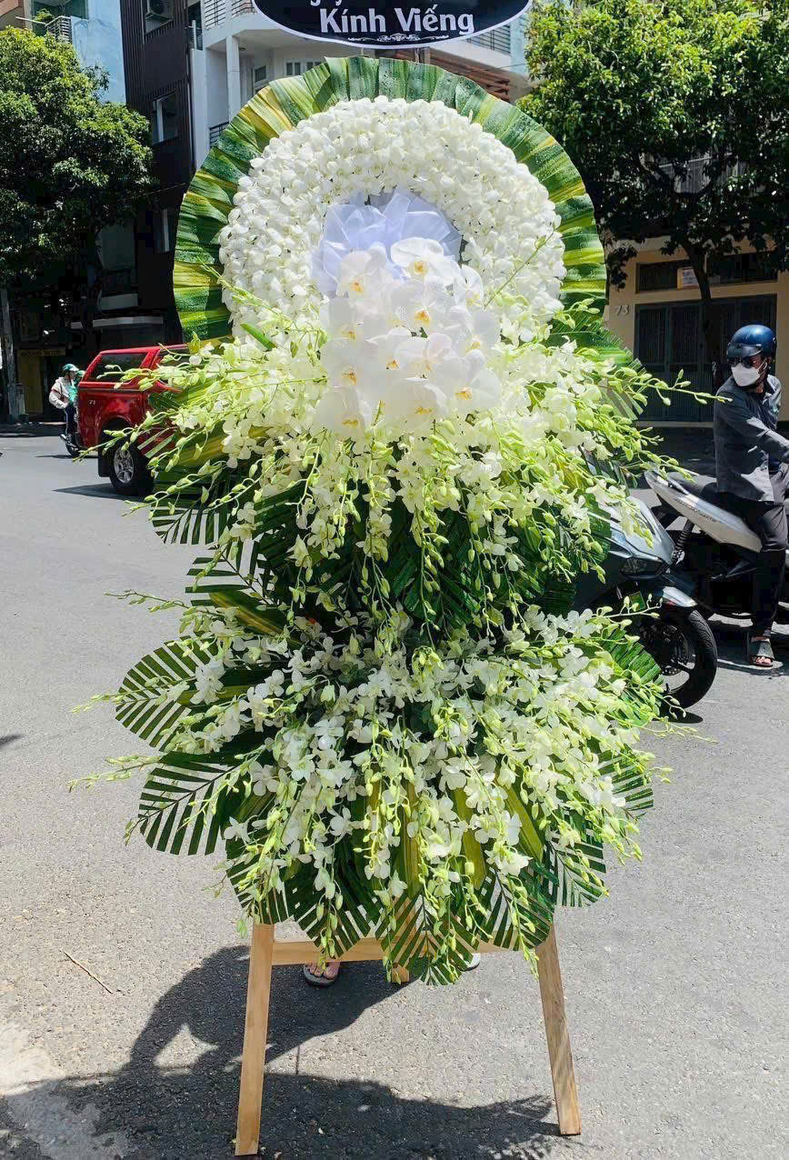 Hoa viếng đám tang 059