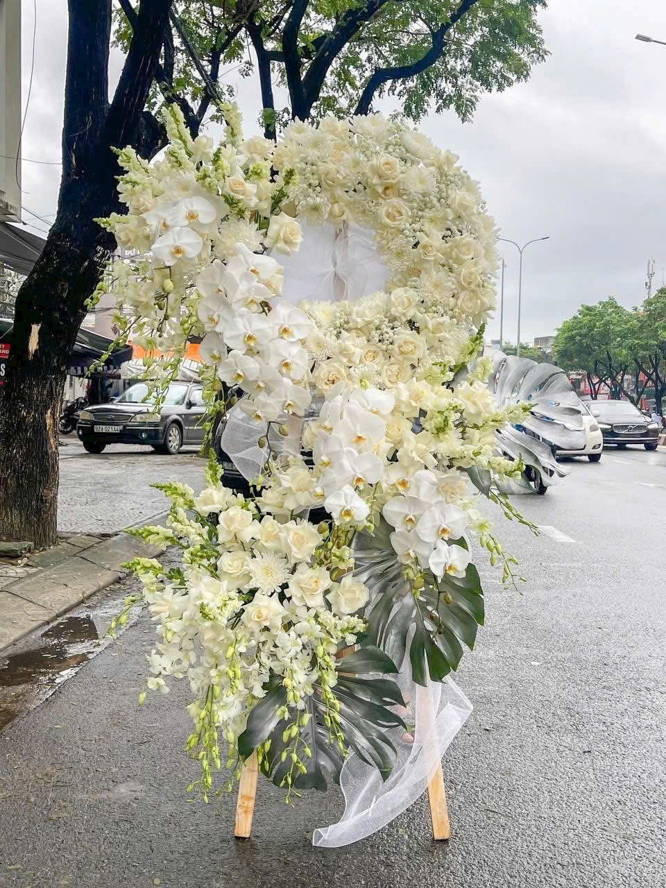 Hoa viếng đám tang 062