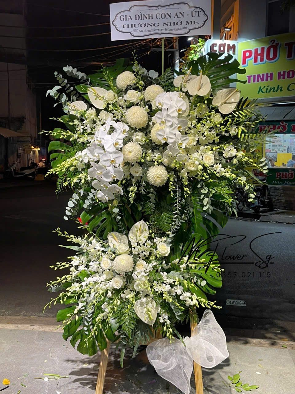 Hoa viếng đám tang 065