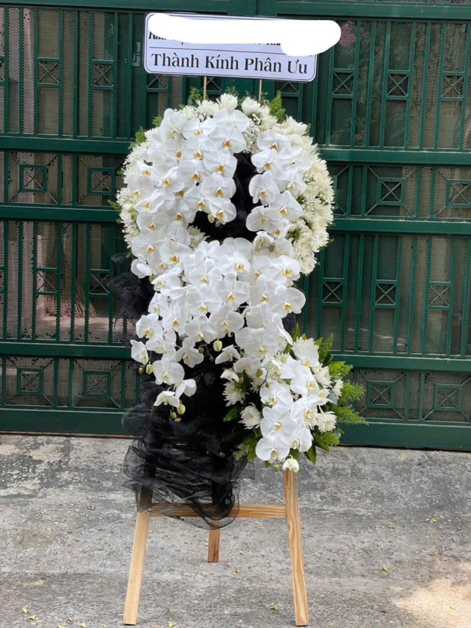 Hoa viếng đám tang 070