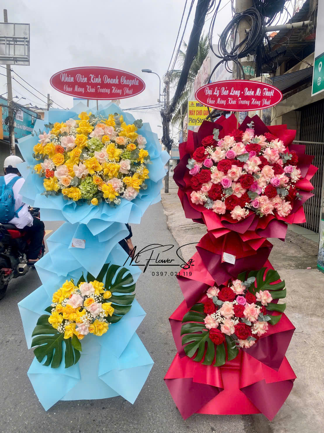 Kệ hoa khai trương 049