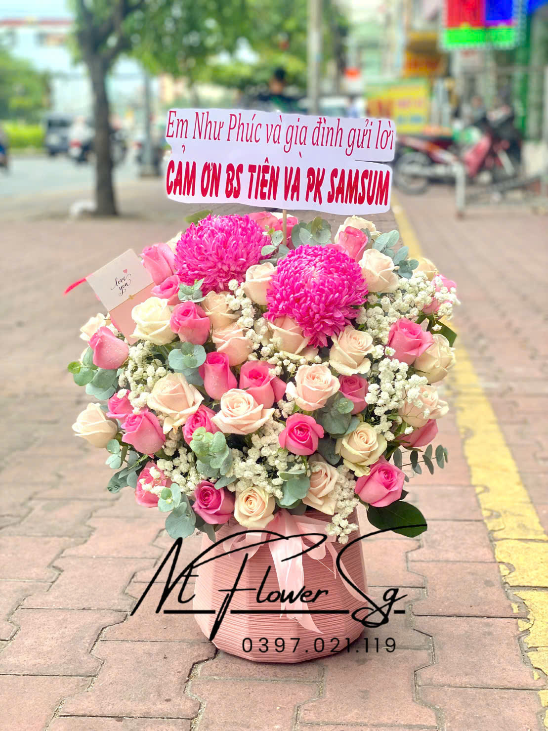 Giỏ hoa tươi 8/3 026